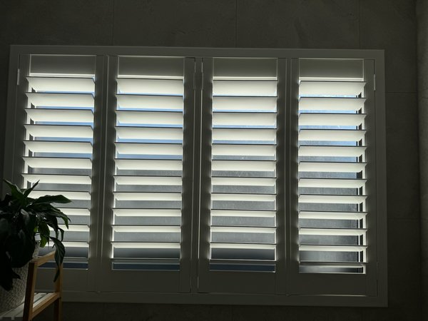 Multi-Panel Plantation Shutters